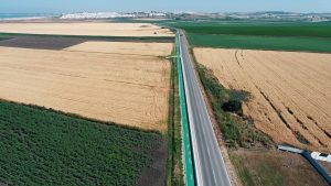 Vista aérea del tramo de la Eurovelo que conecta Conil de la Frontera con los Caños de Meca.